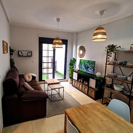 شقة Apartamento Con Piscina Terraza Y Parking إل كامبيلو المظهر الخارجي الصورة