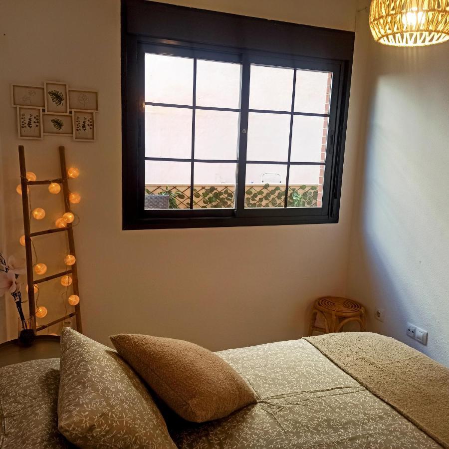 شقة Apartamento Con Piscina Terraza Y Parking إل كامبيلو المظهر الخارجي الصورة