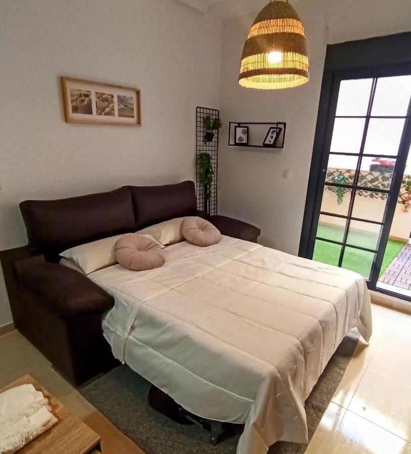 شقة Apartamento Con Piscina Terraza Y Parking إل كامبيلو المظهر الخارجي الصورة